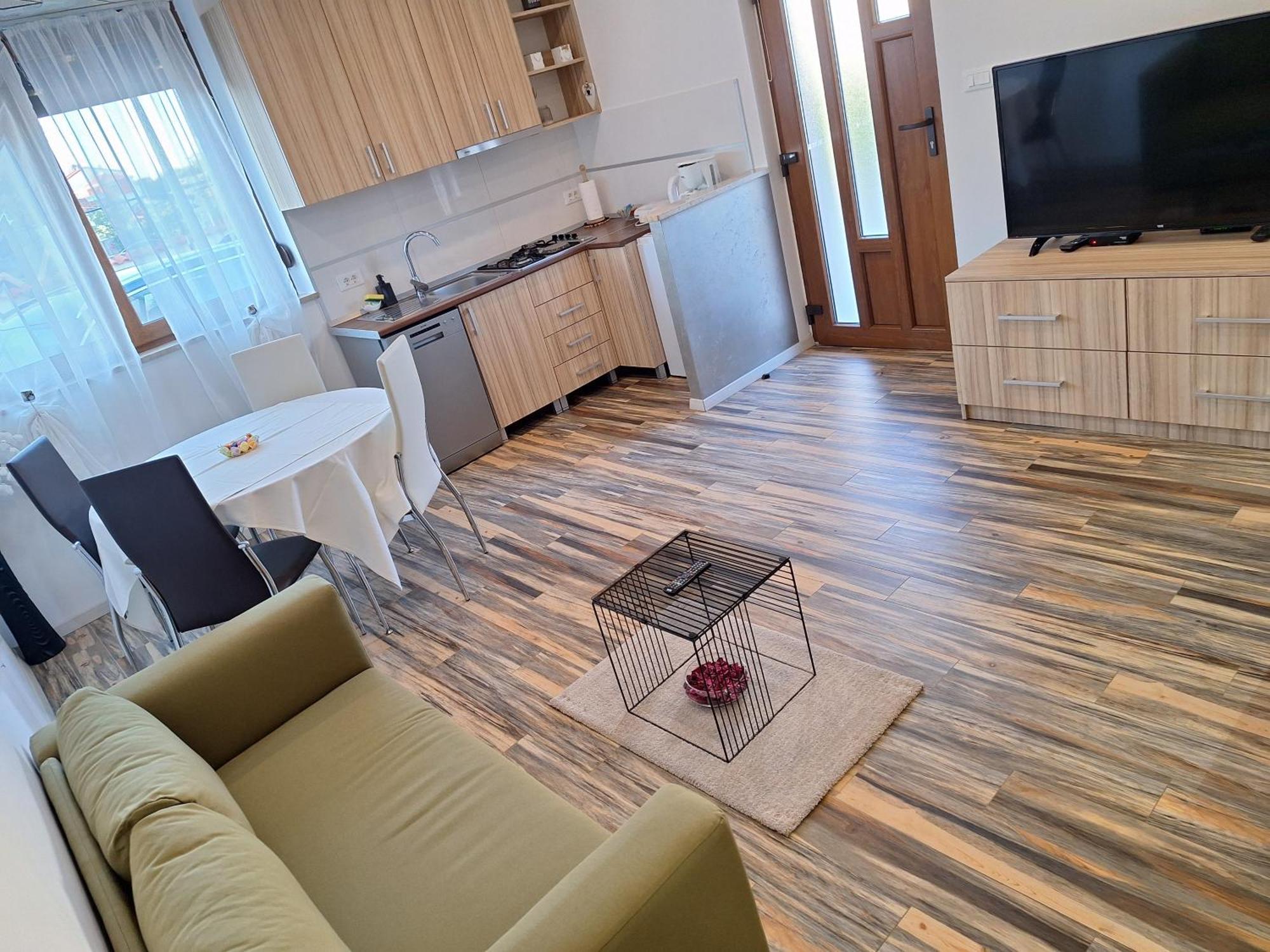 Apartments And Rooms Lorena 236 Rovinj Exterior foto