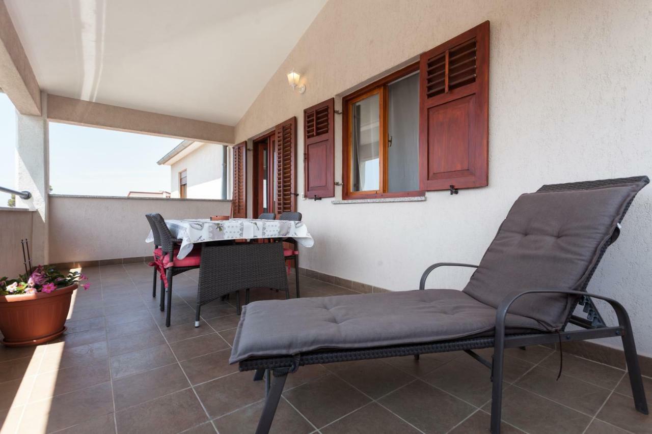 Apartments And Rooms Lorena 236 Rovinj Exterior foto
